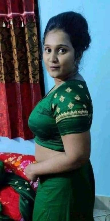 mallu aunty|MALLU AUNTY REMOVE HER BLOUSE